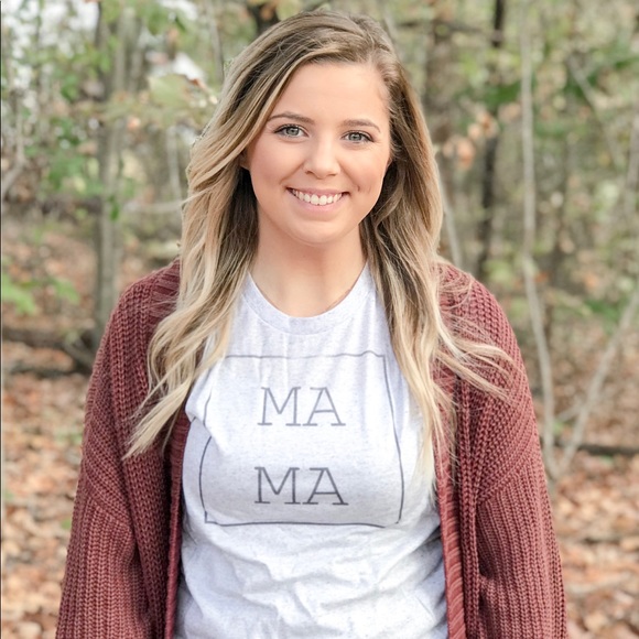 Meet your Posher, Jessica - Picture 1 of 1